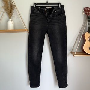 Levi jeans
